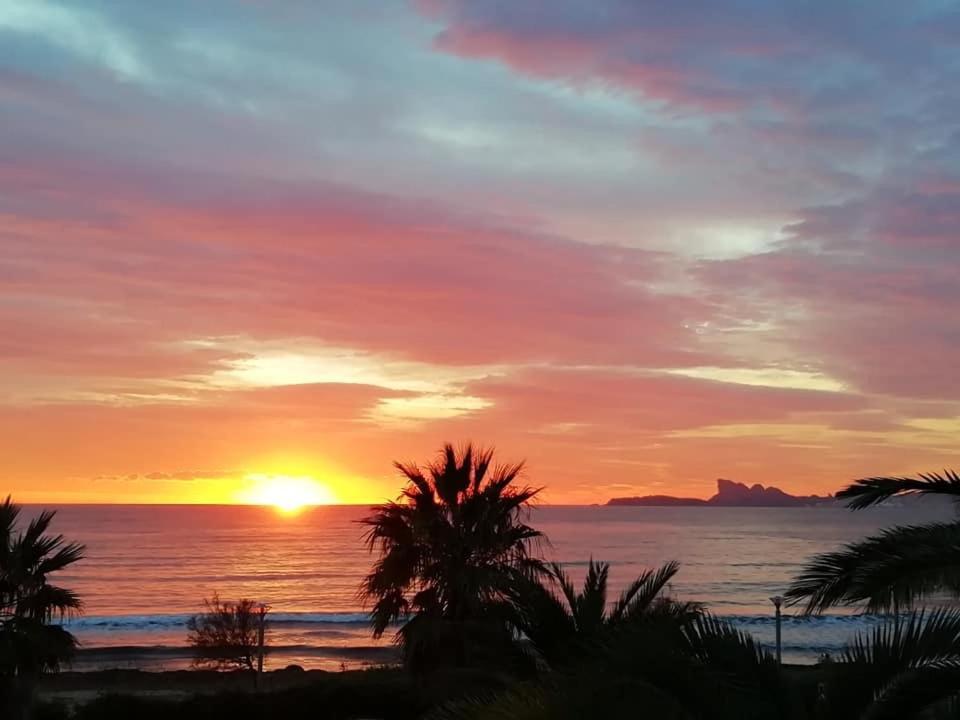 Magnifique Studio Vue Mer A 5 Minutes De La Plage Saint-Cyr-sur-Mer Exterior photo
