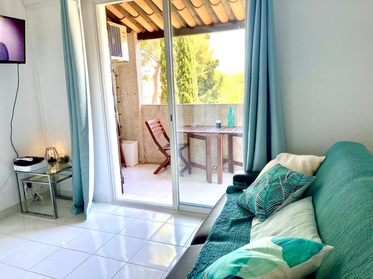 Magnifique Studio Vue Mer A 5 Minutes De La Plage Saint-Cyr-sur-Mer Exterior photo